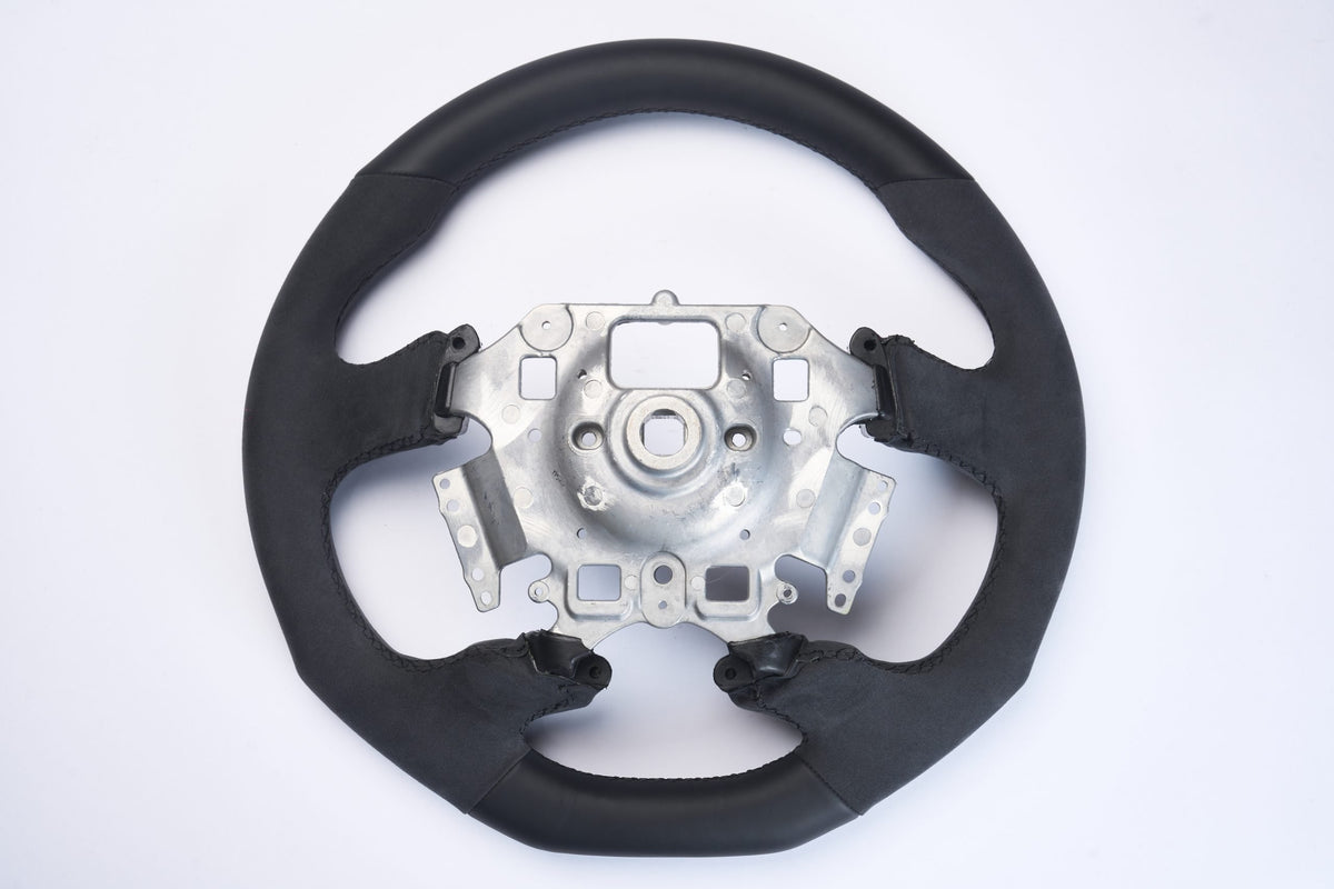Retro Ford/FPV FG Falcon Steering Wheel – Black Leather Alcantara Flat Bottom