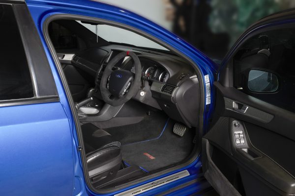 Retro Ford/FPV FG Falcon Steering Wheel – Alcantara With Red Center Marker Flat Bottom
