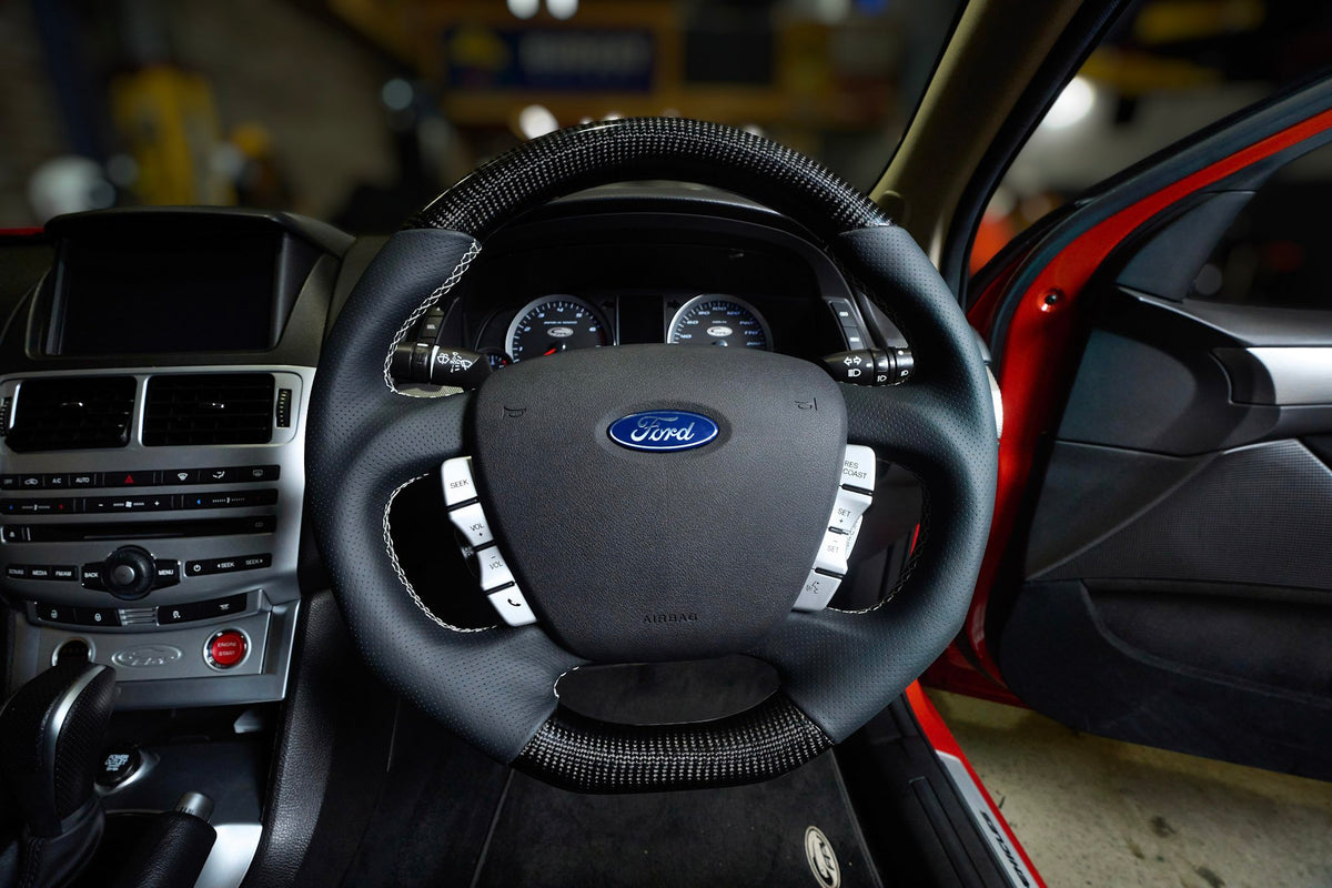 Retro Ford/FPV FG Falcon Steering Wheel – Black Leather Carbon Fibre Flat Bottom
