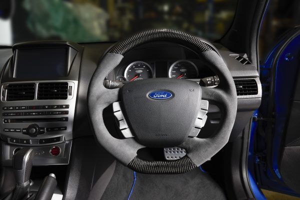 Retro Ford/FPV FG Falcon Steering Wheel – Alcantara Carbon Fibre Flat Bottom
