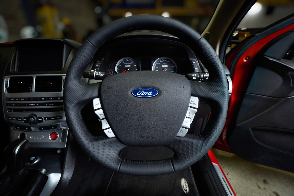 Retro Ford/FPV FG Falcon Steering Wheel – Black Leather OEM Style
