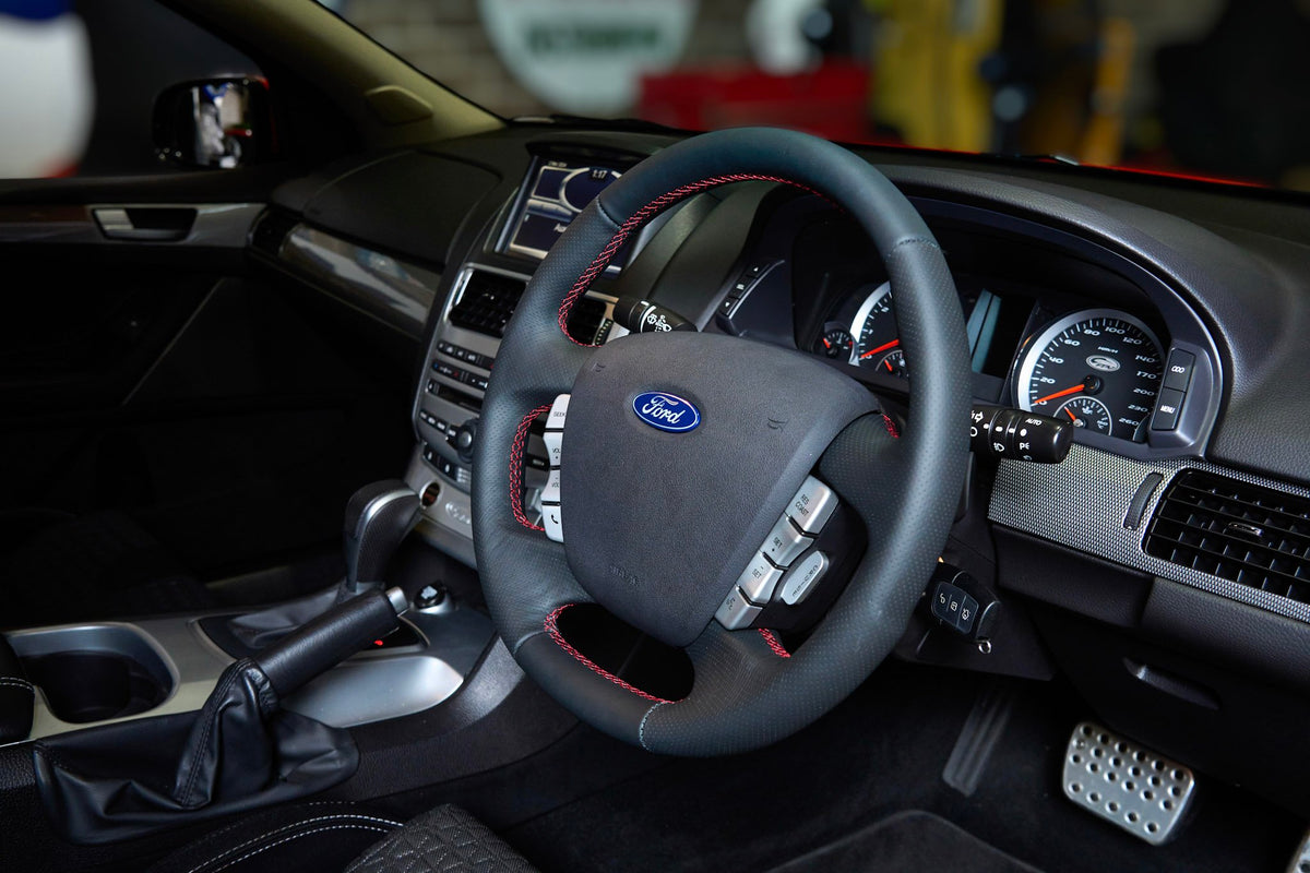 Retro Ford/FPV FG Falcon Steering Wheel – Black Leather OEM Style